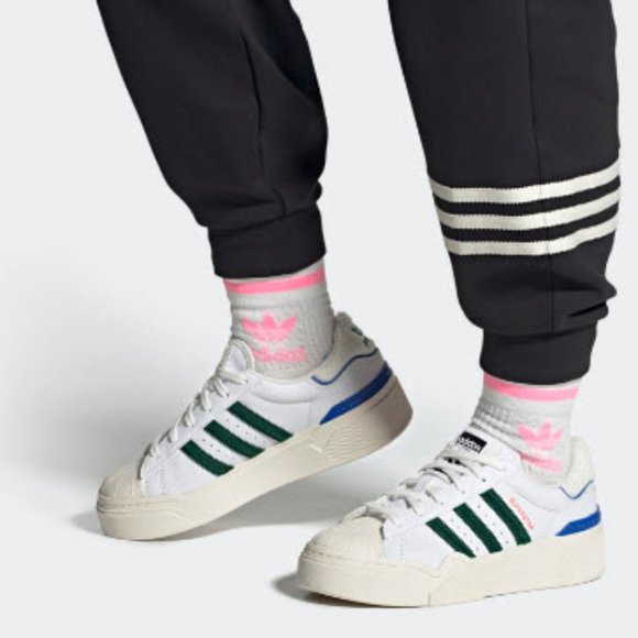 NWT Adidas Superstar Bonega fits 7.0 ladies size - Picture 8 of 16